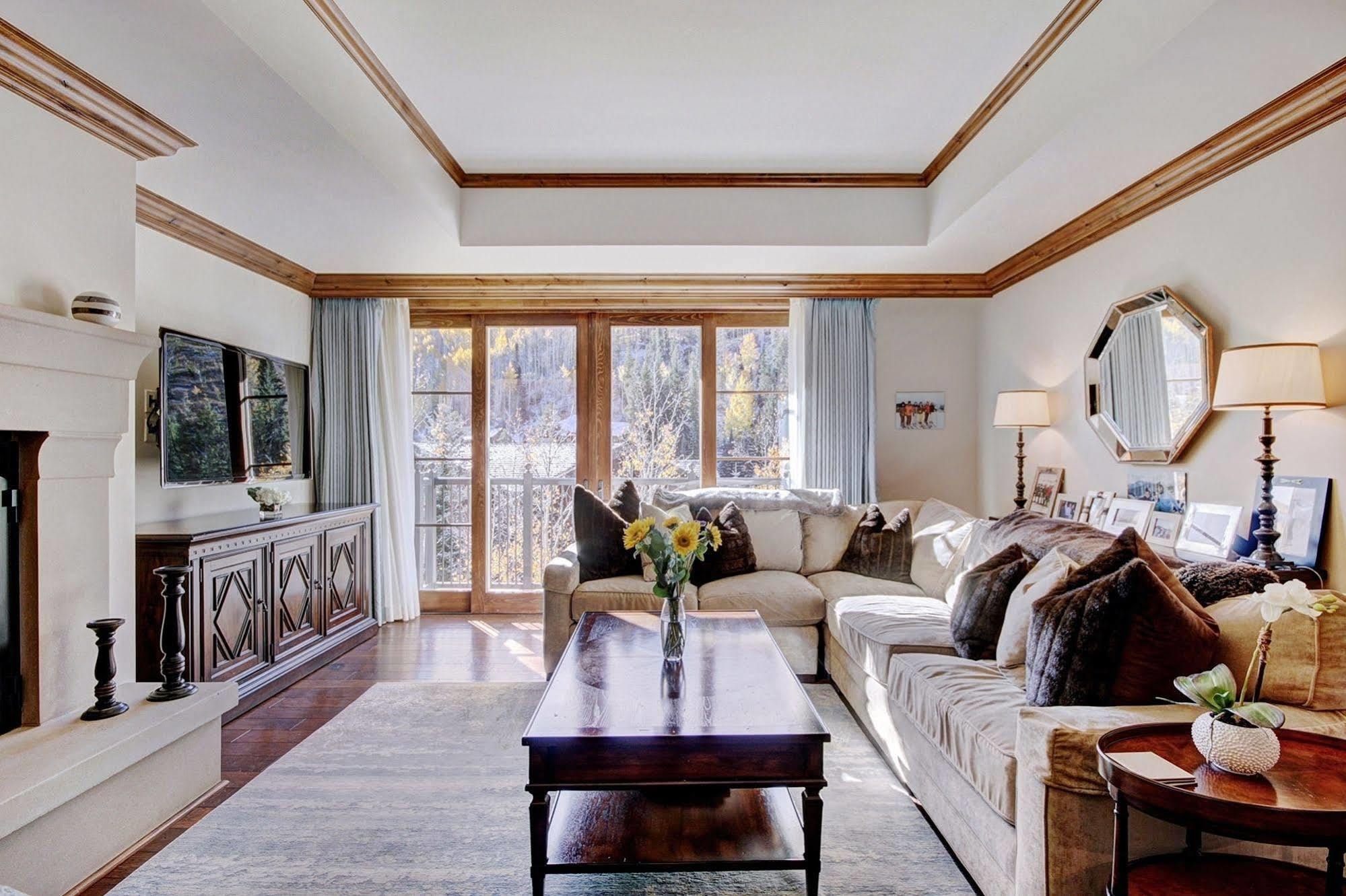 Legendary Lodging At The Ritz Vail Eksteriør bilde