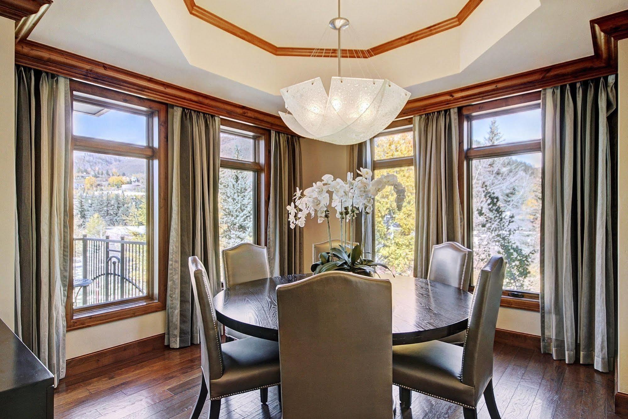 Legendary Lodging At The Ritz Vail Eksteriør bilde