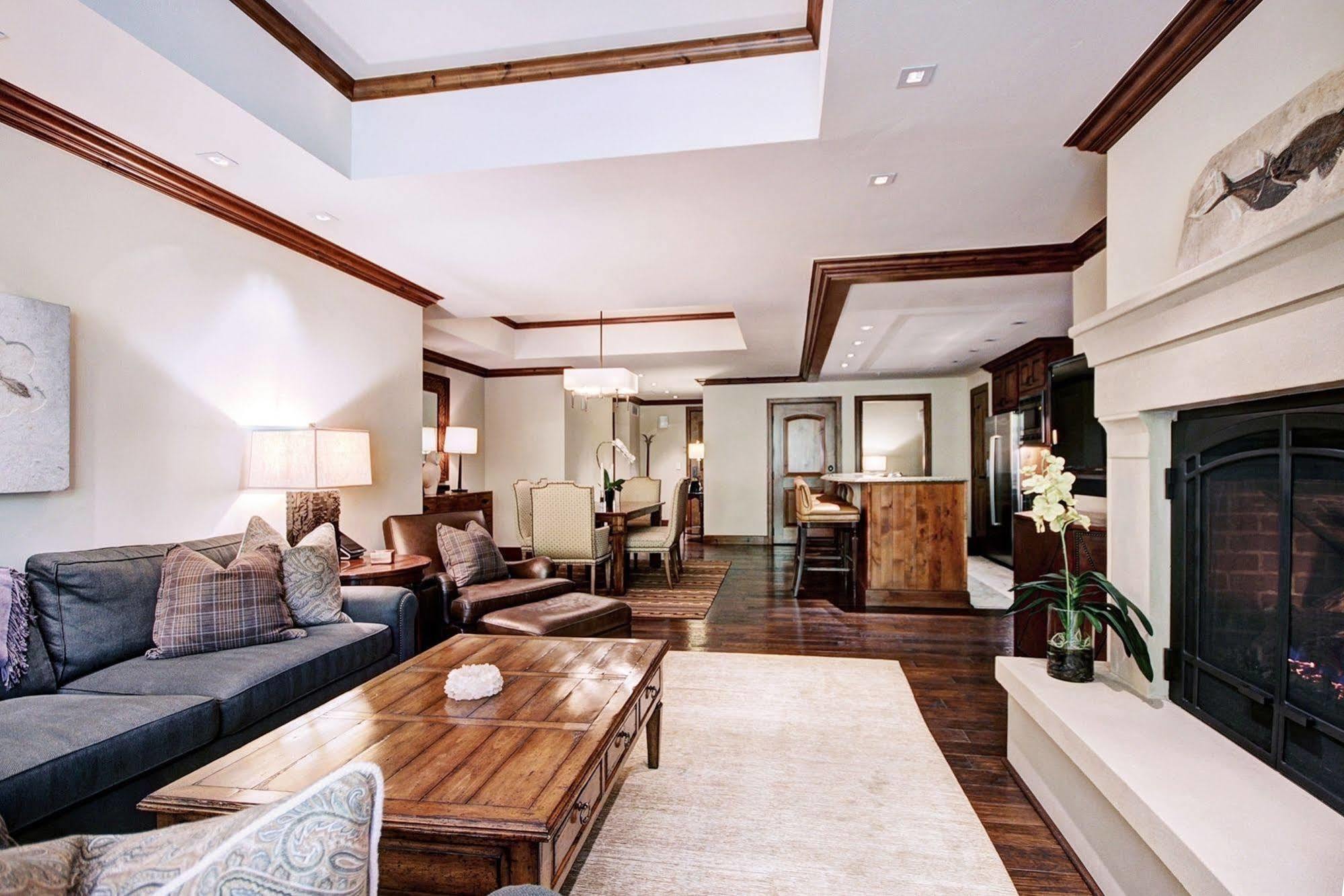 Legendary Lodging At The Ritz Vail Eksteriør bilde